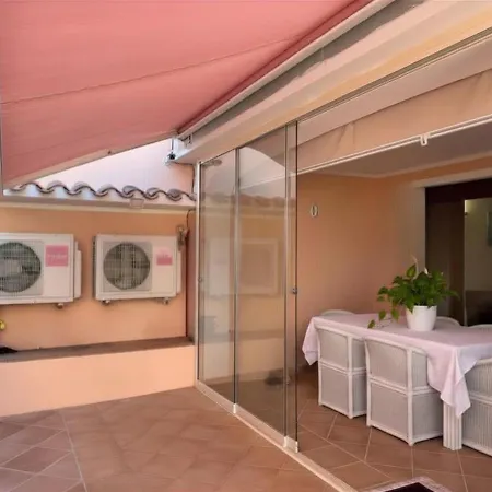 Maison Caddinas Veranda And Sea 200 M Away Lejlighed